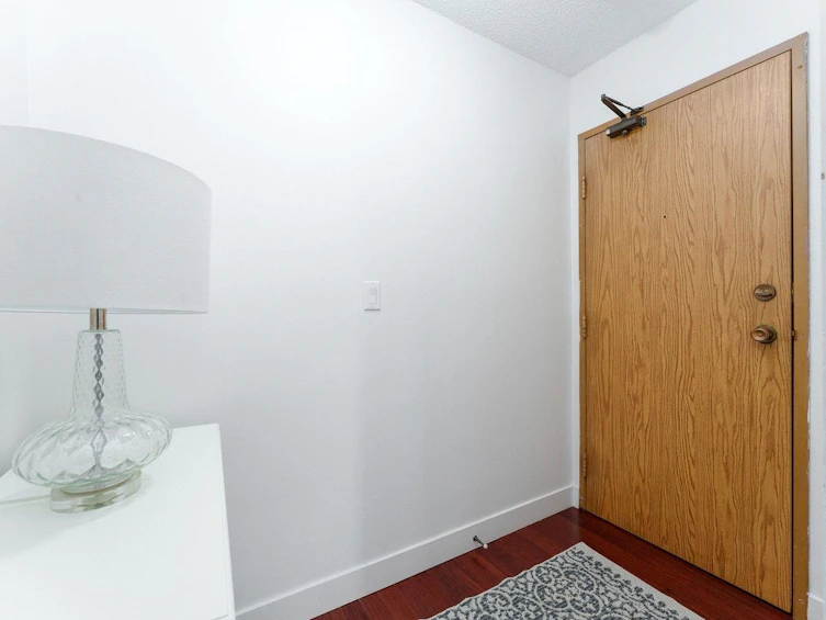 310-809 W 16th Street, North Vancouver, BC, V7P 1R2 - 15
