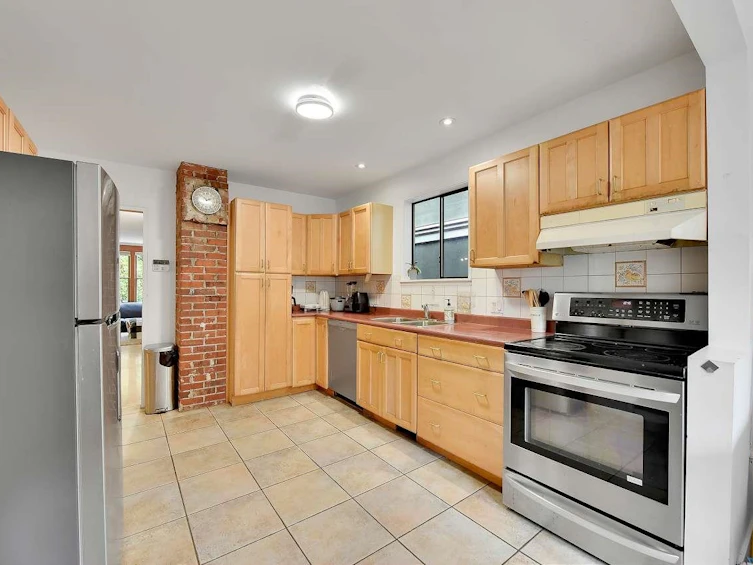 638 W 17th Avenue, Vancouver, BC, V5Z 1T8 - 11