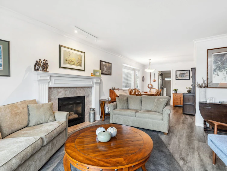 366 E 5th Street, North Vancouver, BC, V7L 1L9 - 5