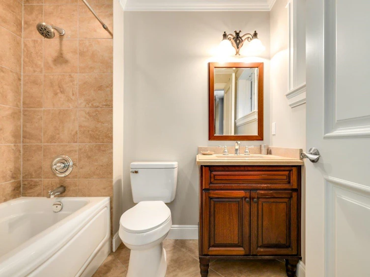 14057 28 Avenue, Surrey, BC, V4P 0A3 - 24