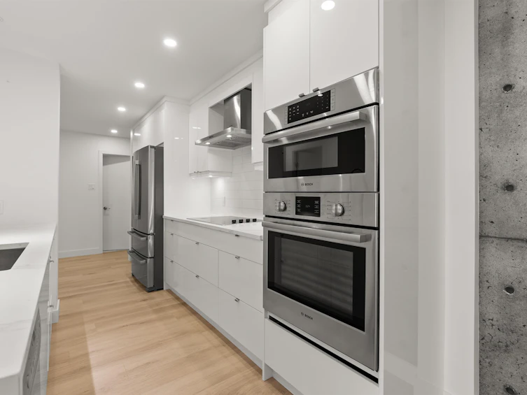 201-2024 Fullerton Avenue, North Vancouver, BC, V7P 3G4 - 17