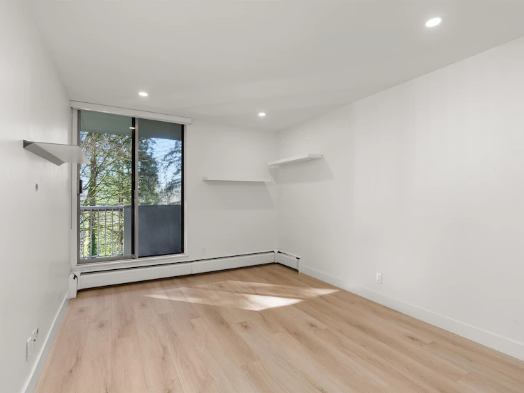 201-2024 Fullerton Avenue, North Vancouver, BC, V7P 3G4 - 18
