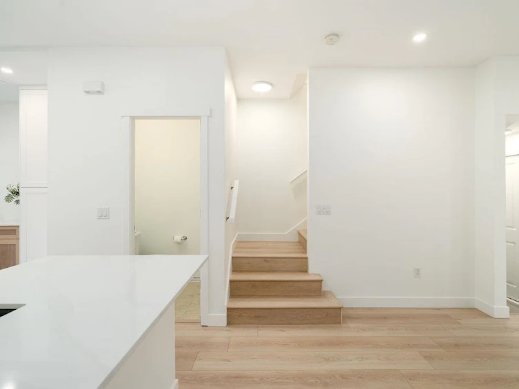 100-100 Klahanie Drive, Port Moody, BC, V3H 5K3 - 23