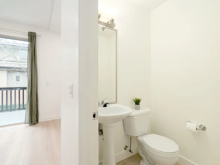 100-100 Klahanie Drive, Port Moody, BC, V3H 5K3 - 20