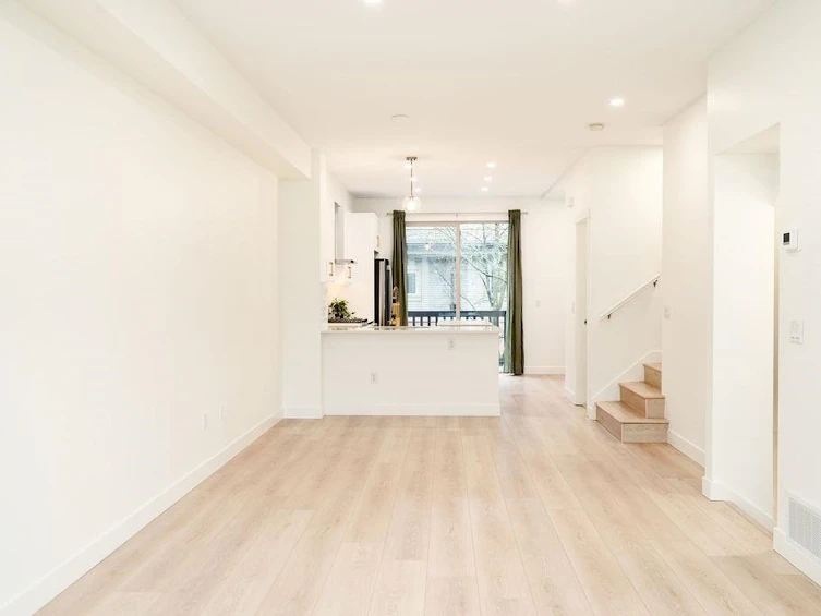 100-100 Klahanie Drive, Port Moody, BC, V3H 5K3 - 15