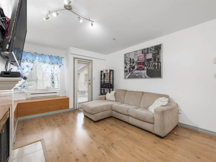115-3400 SE Marine Drive, Vancouver, BC, V5S 4P8 - 2