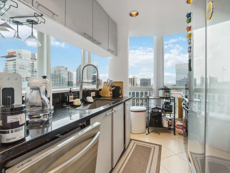 3701-1111 W Pender Street, Vancouver, BC, V6E 2P4 - 10