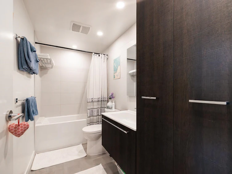 812-285 E 10th Avenue, Vancouver, BC, V5T 0H6 - 16
