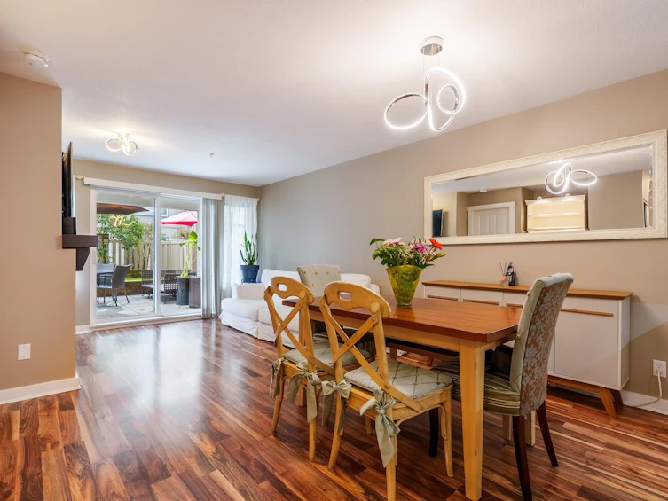 104-1432 Parkway Boulevard, Coquitlam, BC, V3E 3L9 - 9