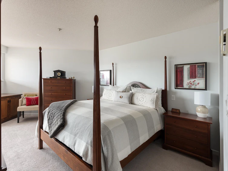 303-74 Richmond Street, New Westminster, BC, V3L 5T1 - 9