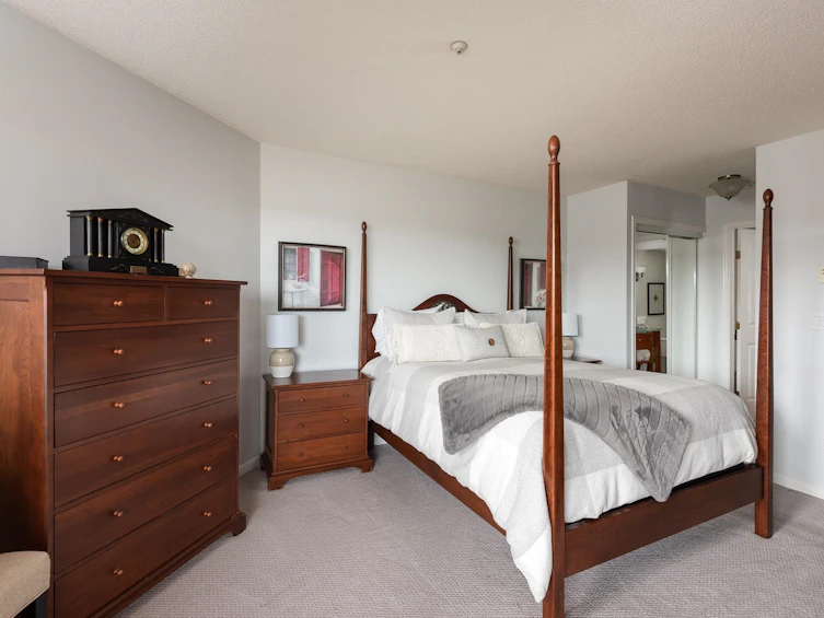 303-74 Richmond Street, New Westminster, BC, V3L 5T1 - 11