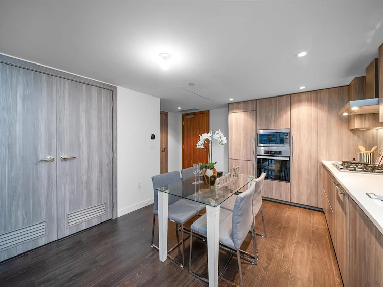 605-8555 Capstan Way, Richmond, BC, V6X 0W1 - 8