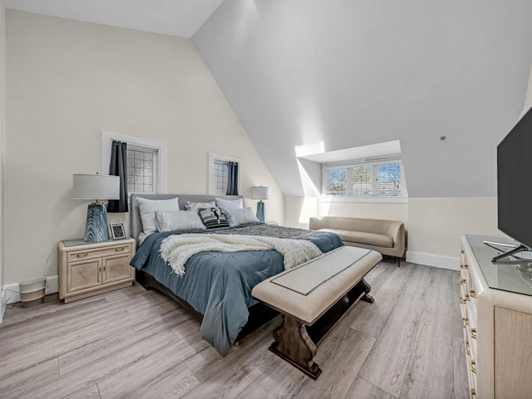1122 W 27th Avenue, Vancouver, BC, V6H 2B8 - 19