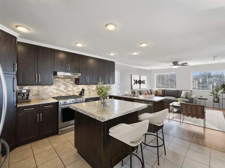 835 Stevens Street, Surrey, BC, V4B 4X3 - 6