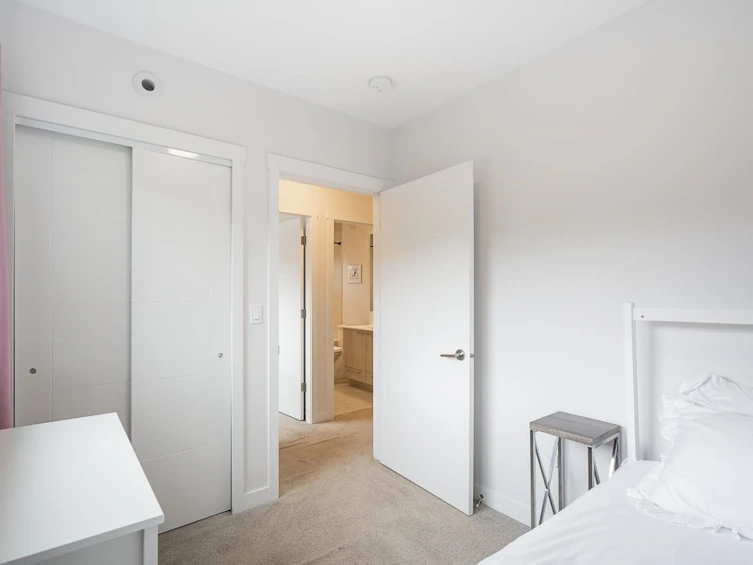 2828 Wall Street, Vancouver, BC, V5K 1B2 - 21