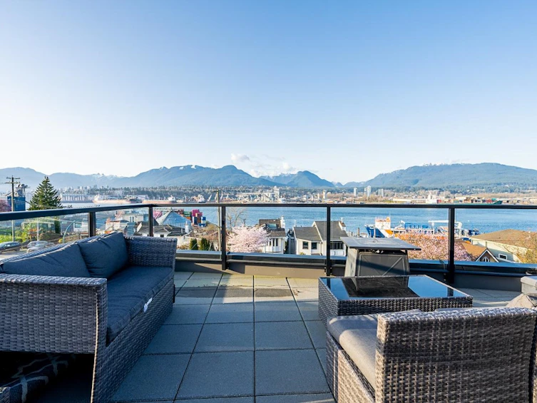 2828 Wall Street, Vancouver, BC, V5K 1B2 - 27