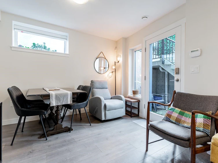 2828 Wall Street, Vancouver, BC, V5K 1B2 - 31