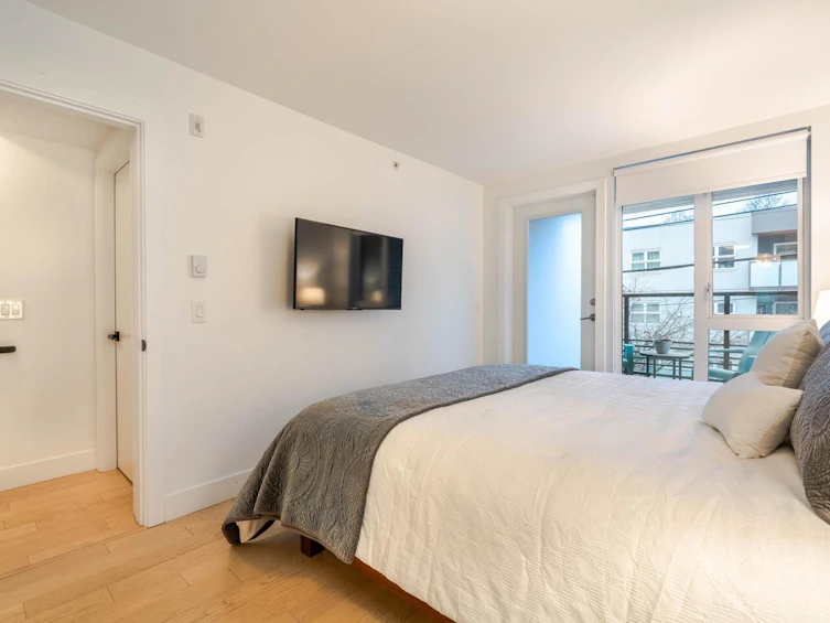 101-2477 Carolina Street, Vancouver, BC, V5T 0G8 - 20