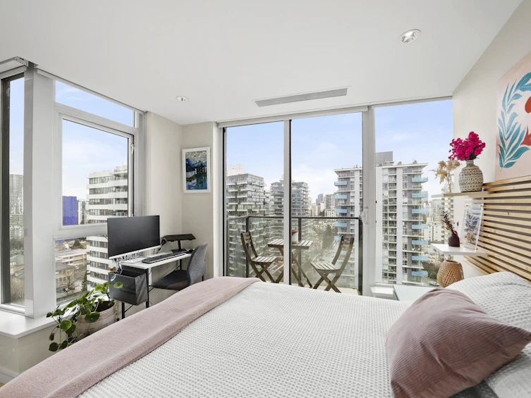 1902-1221 Bidwell Street, Vancouver, BC, V6G 0B1 - 5