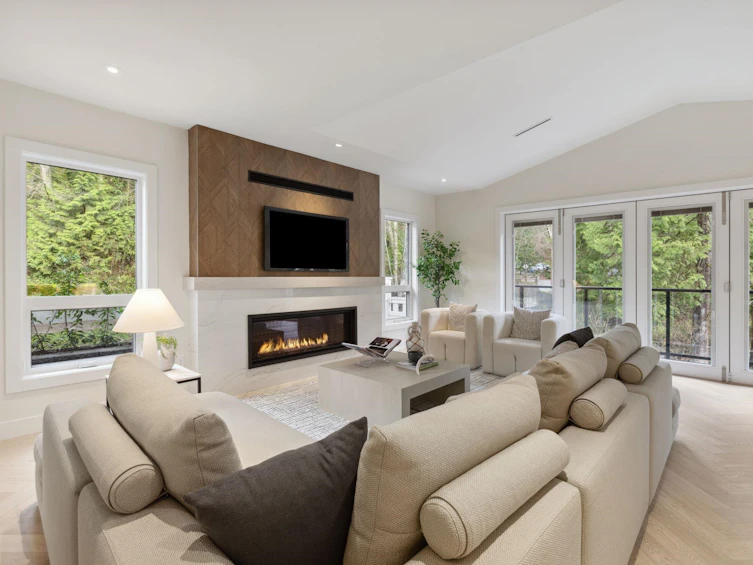 3533 Anne Macdonald Way, North Vancouver, BC, V7G 2S7 - 3