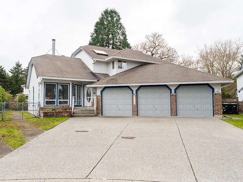 9457 205a Street, Langley BC V1M 1Y9