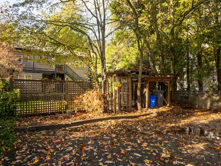 1858 Deep Cove Road, North Vancouver, BC, V7G 1S6 - 26