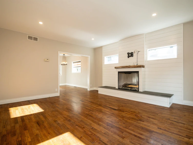 1858 Deep Cove Road, North Vancouver, BC, V7G 1S6 - 8