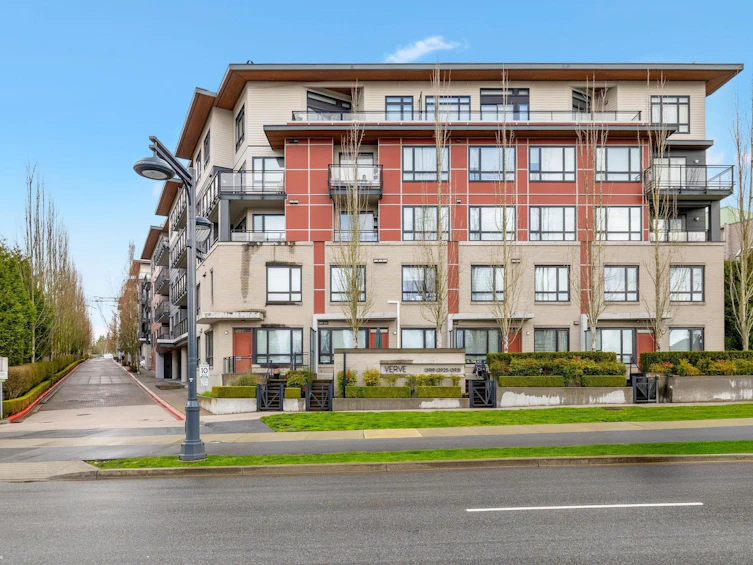 313-13931 Fraser Highway, Surrey, BC, V3T 4E6 - 2