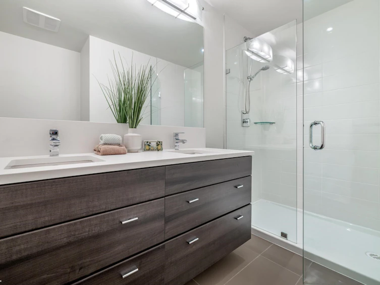 313-13931 Fraser Highway, Surrey, BC, V3T 4E6 - 20