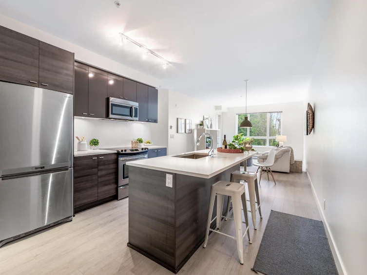 313-13931 Fraser Highway, Surrey, BC, V3T 4E6 - 9