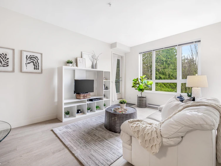313-13931 Fraser Highway, Surrey, BC, V3T 4E6 - 14