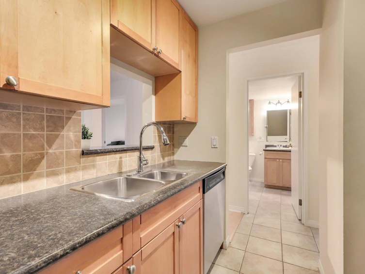 117-555 W 14th Avenue, Vancouver, BC, V5Z 4G8 - 13