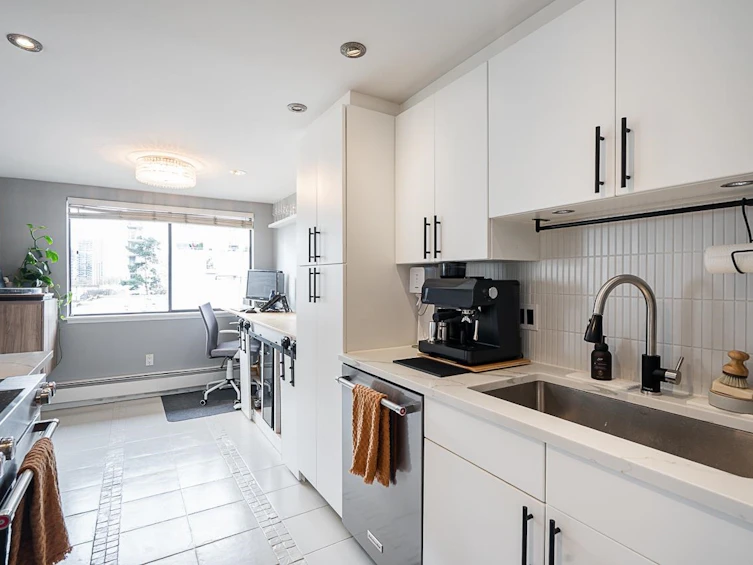 309-410 Agnes Street, New Westminster, BC, V3L 1G1 - 13