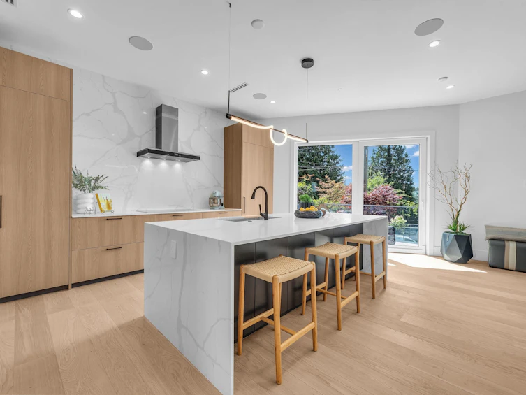 1029 Esplanade Avenue, West Vancouver, BC, V7T 1G2 - 17