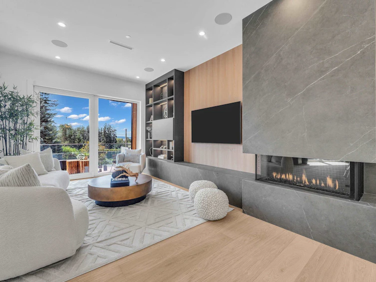 1029 Esplanade Avenue, West Vancouver, BC, V7T 1G2 - 7