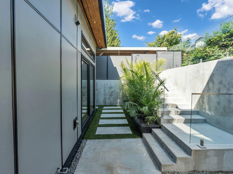 1029 Esplanade Avenue, West Vancouver, BC, V7T 1G2 - 14