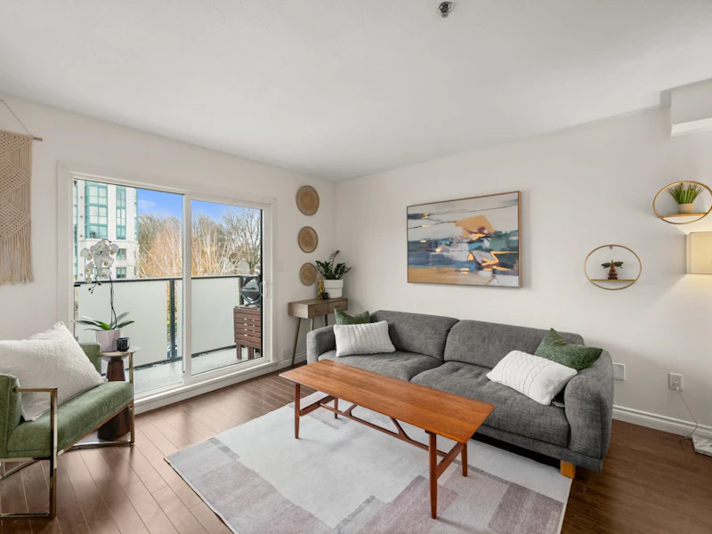 204 - 1205 W 14th Avenue, Vancouver BC V6H 1P7