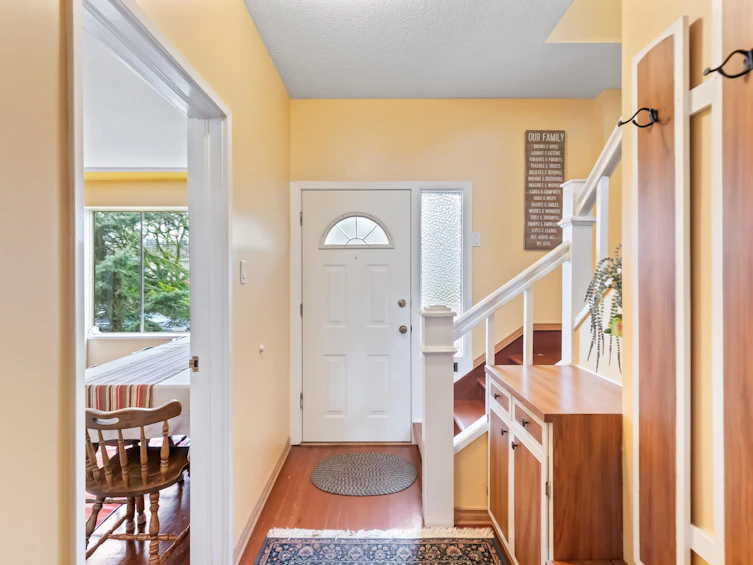 4054 Welwyn Street, Vancouver, BC, V5N 3Z2 - 5