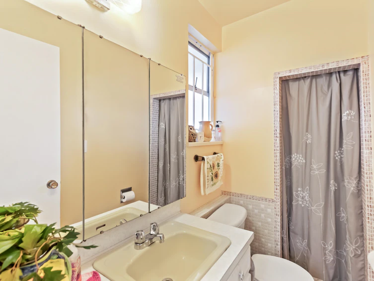 4054 Welwyn Street, Vancouver, BC, V5N 3Z2 - 20