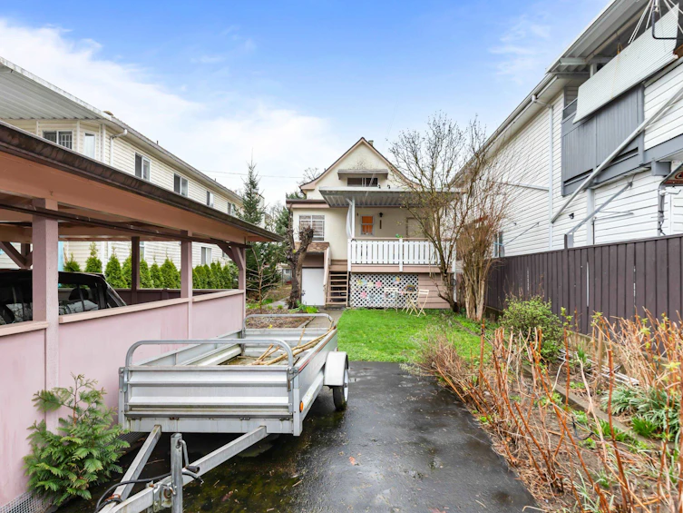 4054 Welwyn Street, Vancouver, BC, V5N 3Z2 - 33