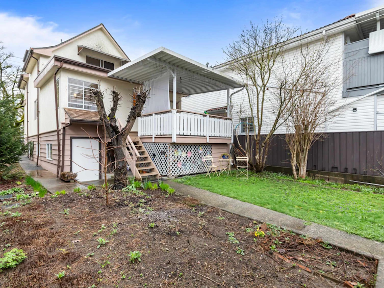 4054 Welwyn Street, Vancouver, BC, V5N 3Z2 - 31