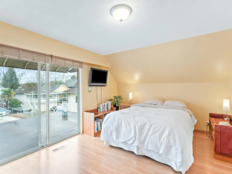 4054 Welwyn Street, Vancouver, BC, V5N 3Z2 - 21