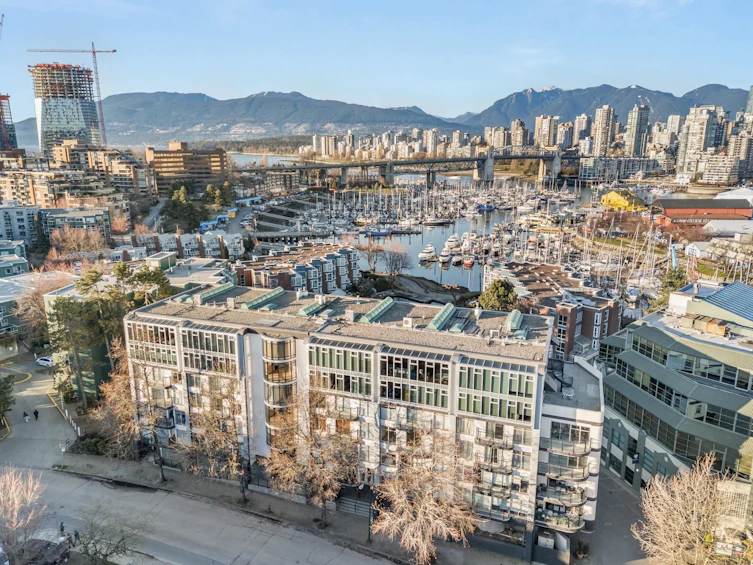 207-1515 W 2nd Avenue, Vancouver, BC, V6J 5C5 - 20