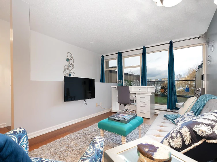 207-1515 W 2nd Avenue, Vancouver, BC, V6J 5C5 - 4