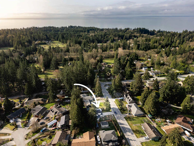 516 Veterans Road, Gibsons, BC, V0N 1V4 - 37