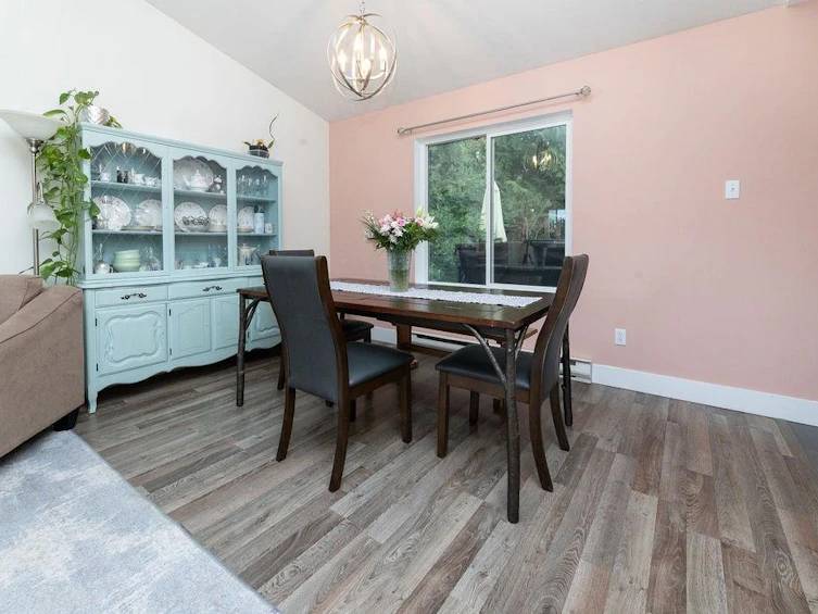 516 Veterans Road, Gibsons, BC, V0N 1V4 - 8