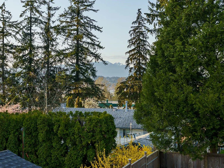 13895 Park Drive, Surrey, BC, V3R 6N5 - 12