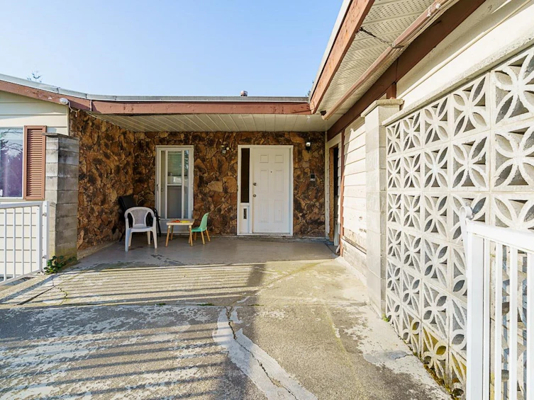 13895 Park Drive, Surrey, BC, V3R 6N5 - 3
