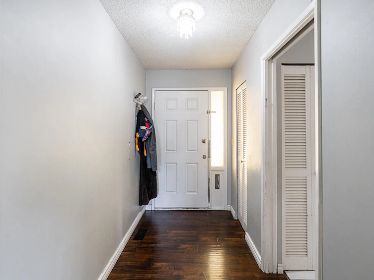 13895 Park Drive, Surrey, BC, V3R 6N5 - 4
