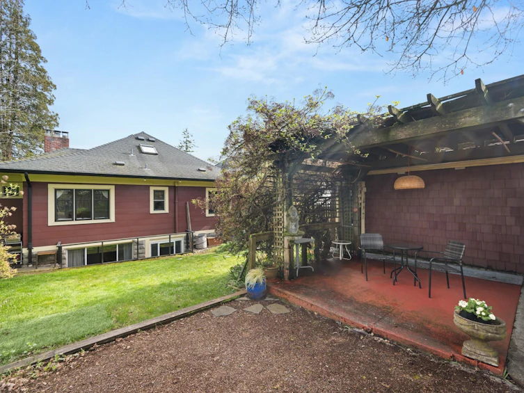 1929 Eighth Avenue, New Westminster, BC, V3M 2T2 - 30